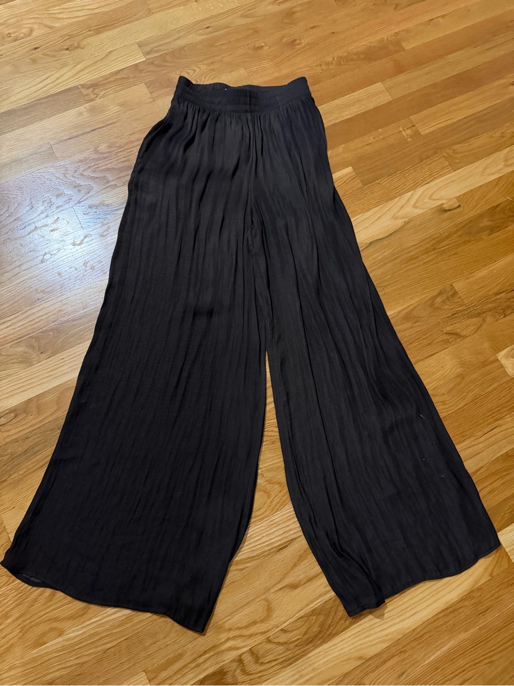 Zara Black Pleated Wide-Leg Trousers
